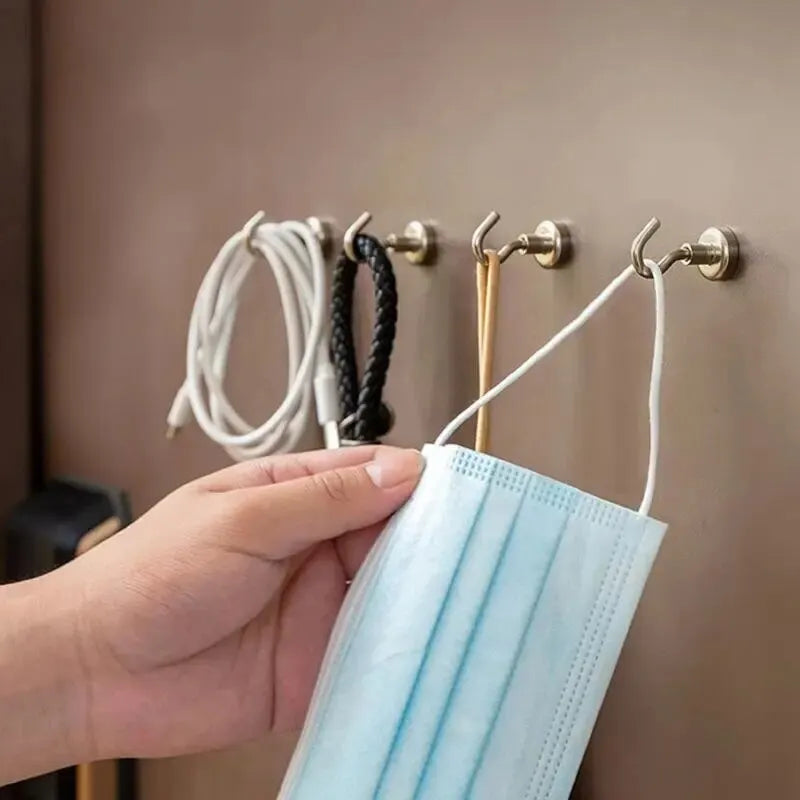 Strong Magnetic Hooks